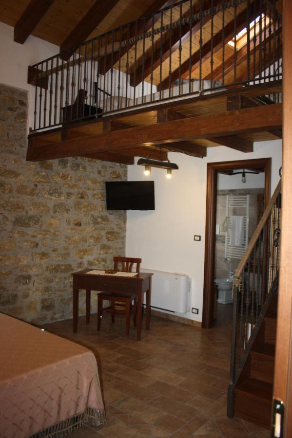 B&B Villa Argimusco Montalbano Elicona Extérieur photo